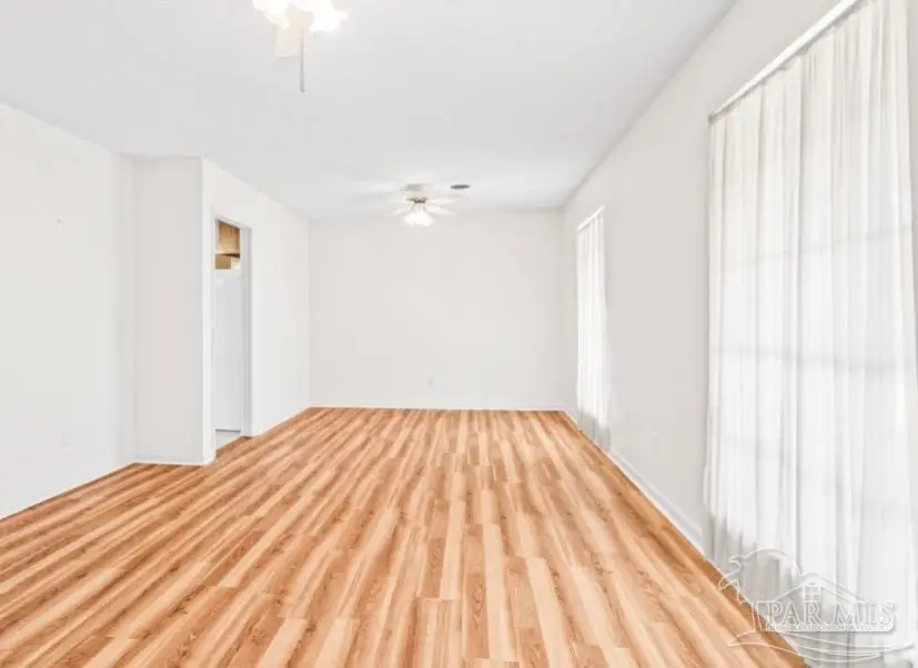 4111 Capri Dr, Pensacola, FL 32504 - #3