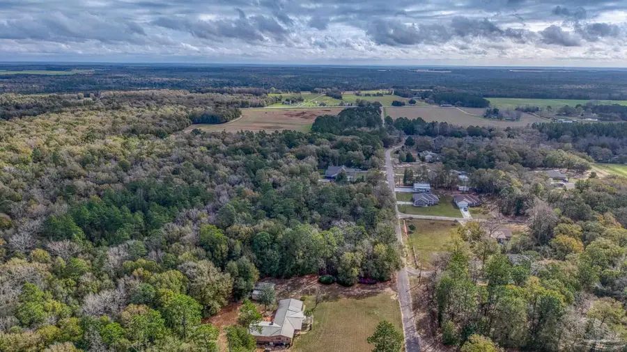 00 Woodridge Dr, Milton, FL 32570 - #3