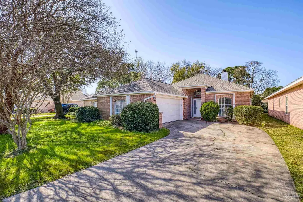 4172 Longwood Cir, Gulf Breeze, FL 32563 - #1