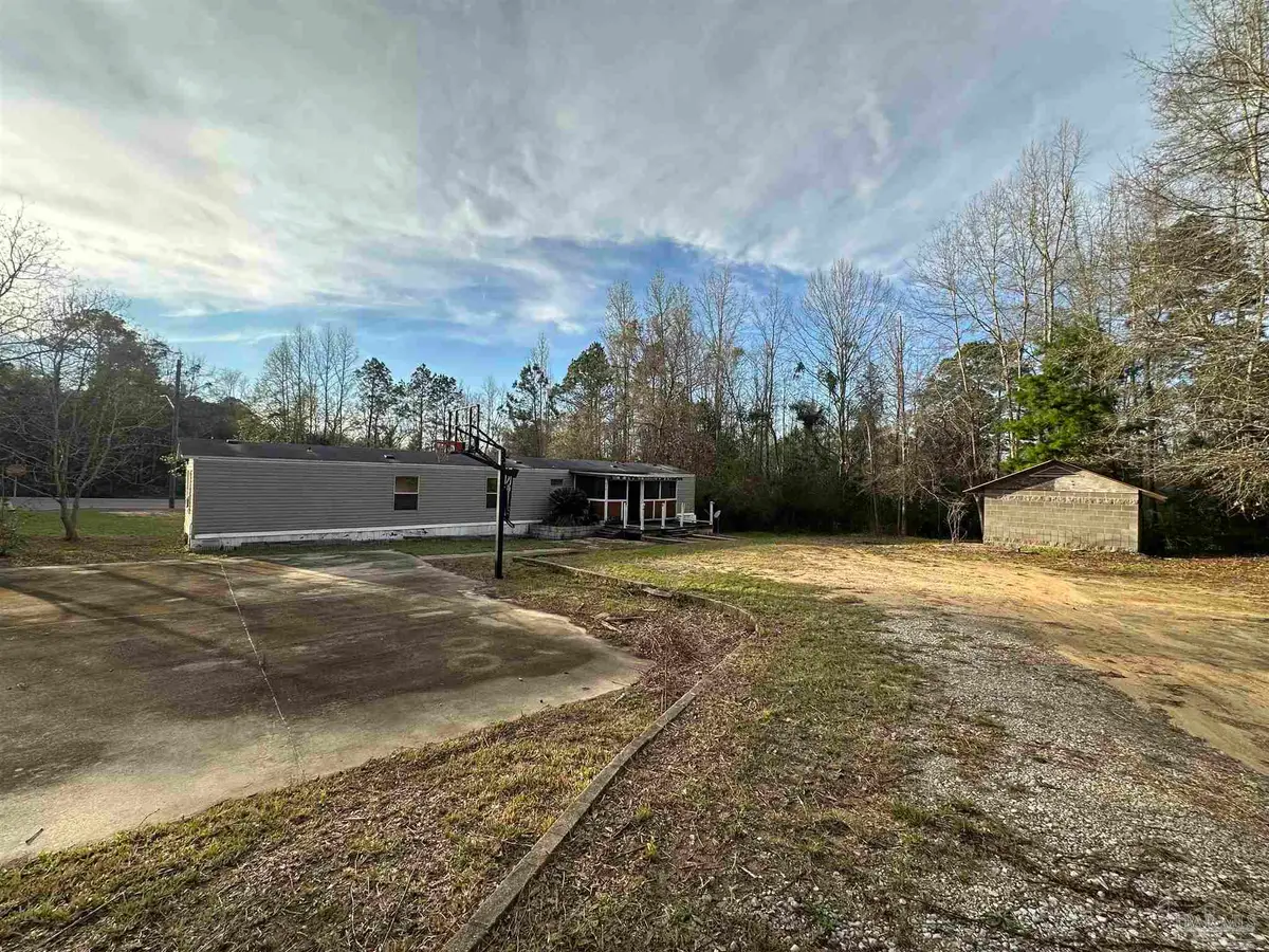 222 Vann Cir, Laurel Hill, FL 32567 - #1