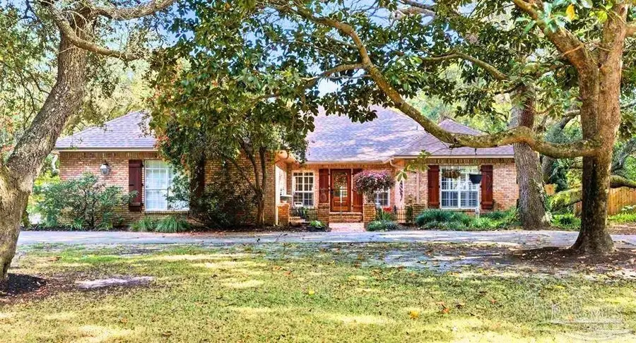 2437 W Bayshore Rd, Gulf Breeze, FL 32563 - #2