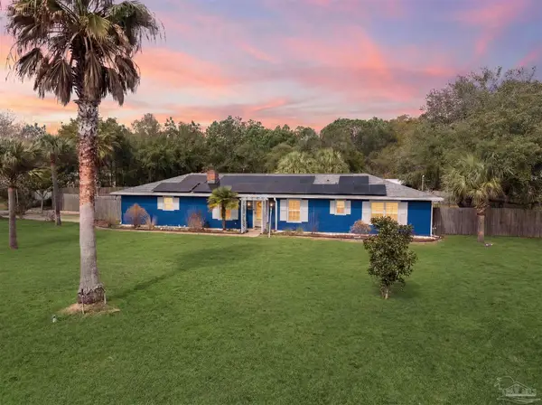 6800 Water St, Navarre, FL 32566