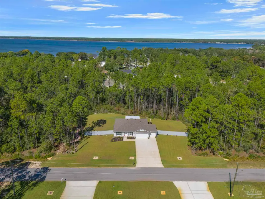 6618 Angle Rd, Navarre, FL 32566 - #2