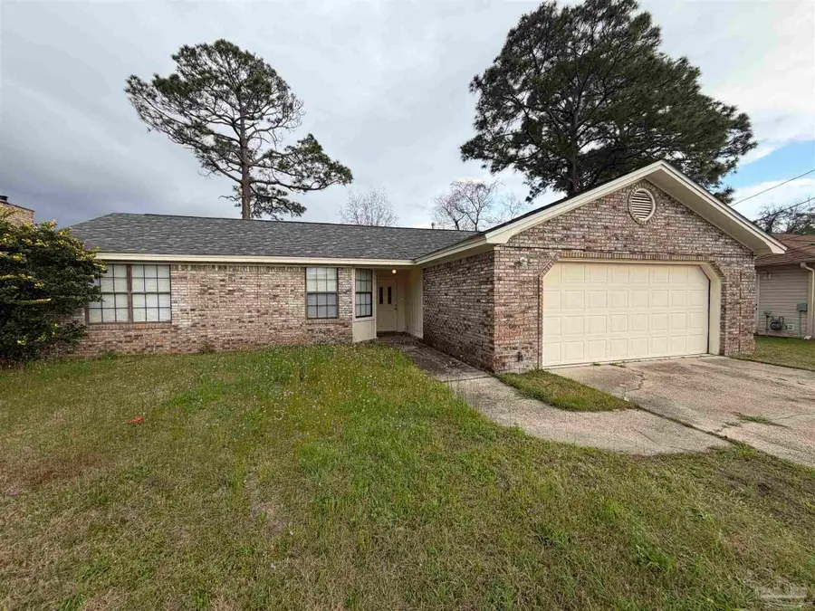 846 Amberway Dr, Pensacola, FL 32506 - #2