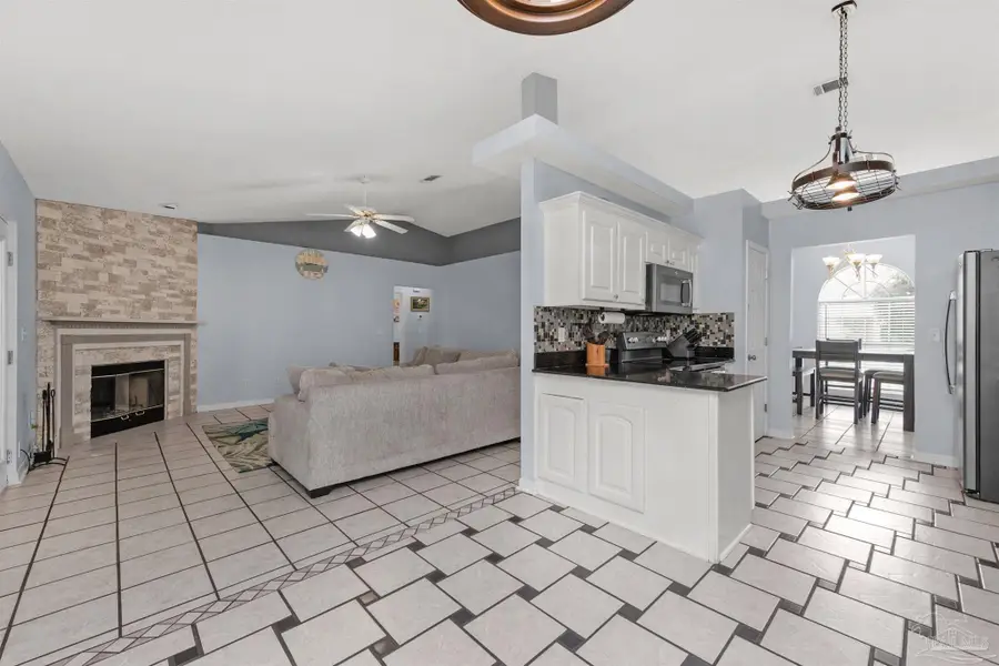 2706 Riverside Landing Dr, Navarre, FL 32566 - #2