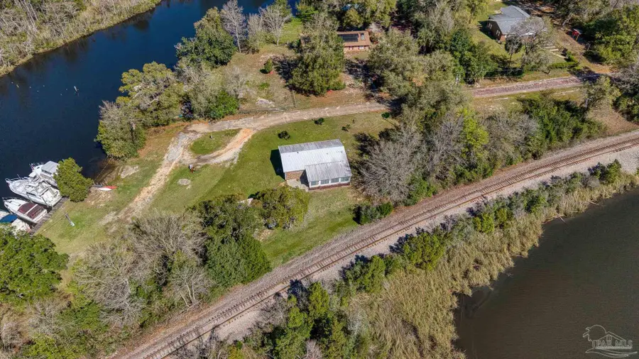 7001 & 7005 Old Spanish Trl Rd, Milton, FL 32583 - #2