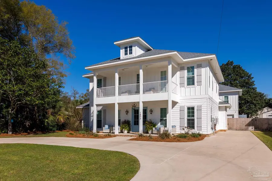 1806 E Hernandez St, Pensacola, FL 32503 - #2