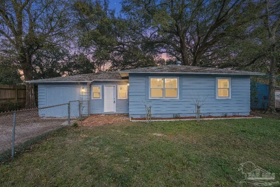 8 Mindoro Cir, Pensacola, FL 32507 - #2