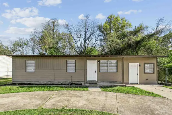 833 W Michigan Ave, Pensacola, FL 32505