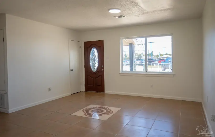 7092 Apple St, Pensacola, FL 32503 - #3
