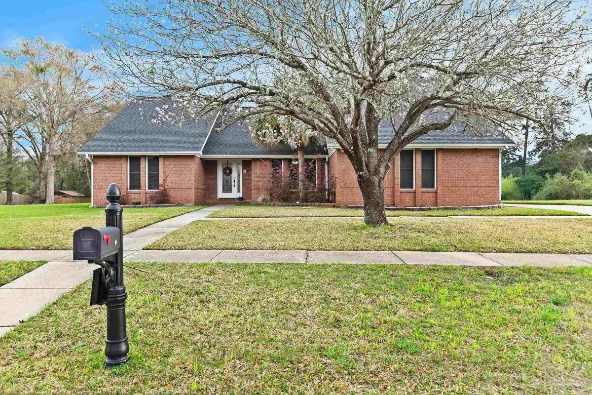 10060 Bristol Park Rd, Cantonment, FL 32533 - #1