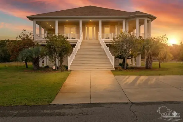 3130 Linden Ave, Gulf Breeze, FL 32563