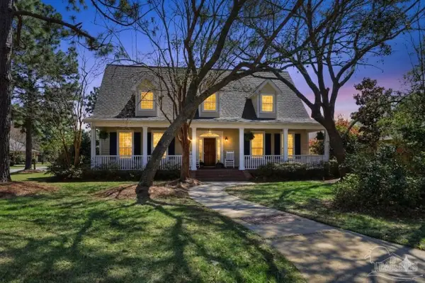 4279 Conradina Dr, Gulf Breeze, FL 32563