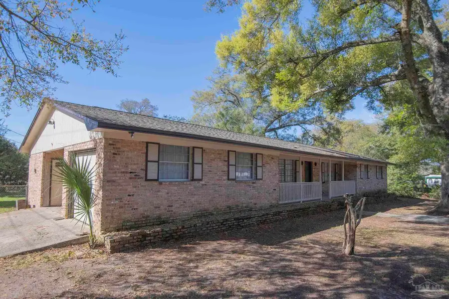 5901 Flaxman St, Pensacola, FL 32506 - #2