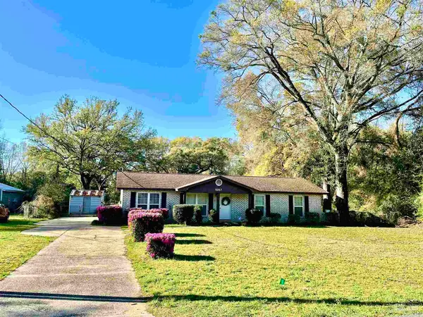 5057 Babb Ln, Pace, FL 32571