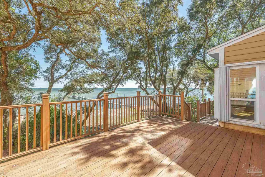255 Bayshore Dr, Pensacola, FL 32507 - #3