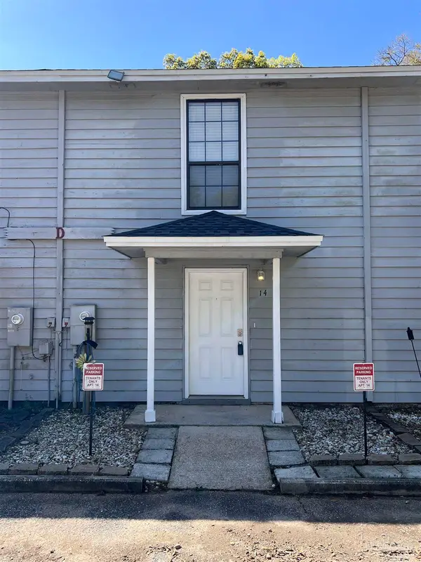 7022 Chapel St #14, Pensacola, FL 32504