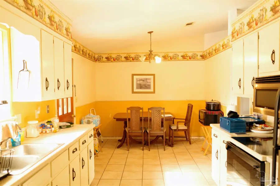 4188 Aqua Vista Dr, Pensacola, FL 32504 - #3