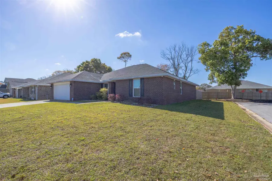 3527 Bonfire Ln, Pensacola, FL 32526 - #2