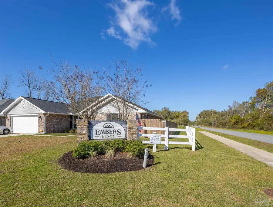 3527 Bonfire Ln, Pensacola, FL 32526 - #3