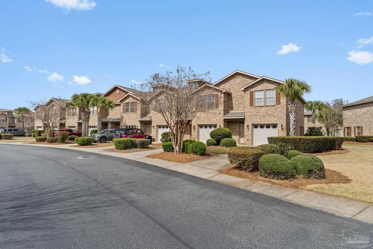 8868 Brown Pelican Cir, Navarre, FL 32566 - #1