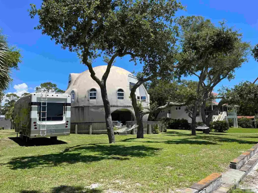 634 Silvershore Dr, Pensacola, FL 32507 - #3