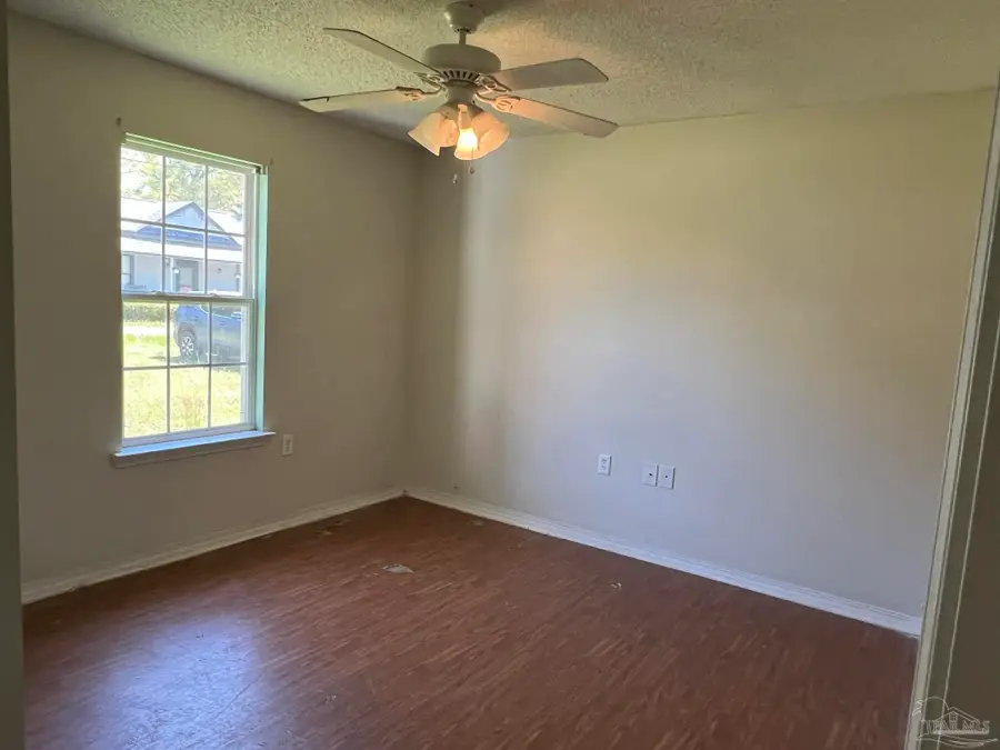 124 S Canoe Rd, Atmore, AL 36502 - #3