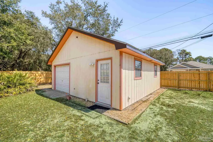 2176 Calle De Cantabria, Navarre, FL 32566 - #3