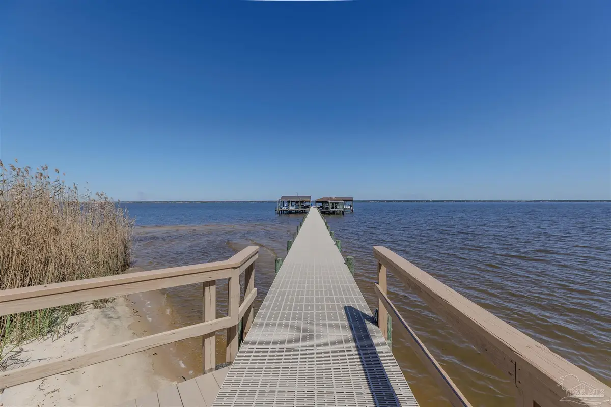 3 W Cypress Pt W, Pensacola, FL 32514 - #1