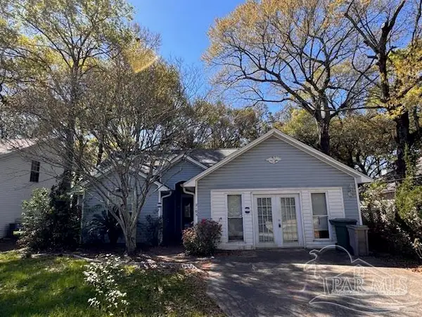 2105 Tucson Ave, Pensacola, FL 32526