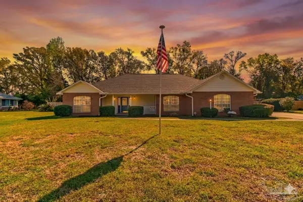 9320 Bell Ridge Dr, Pensacola, FL 32526