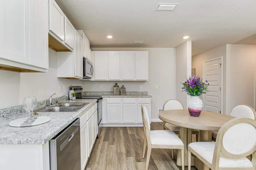 6513 Firefly Dr, Milton, FL 32583 - #3