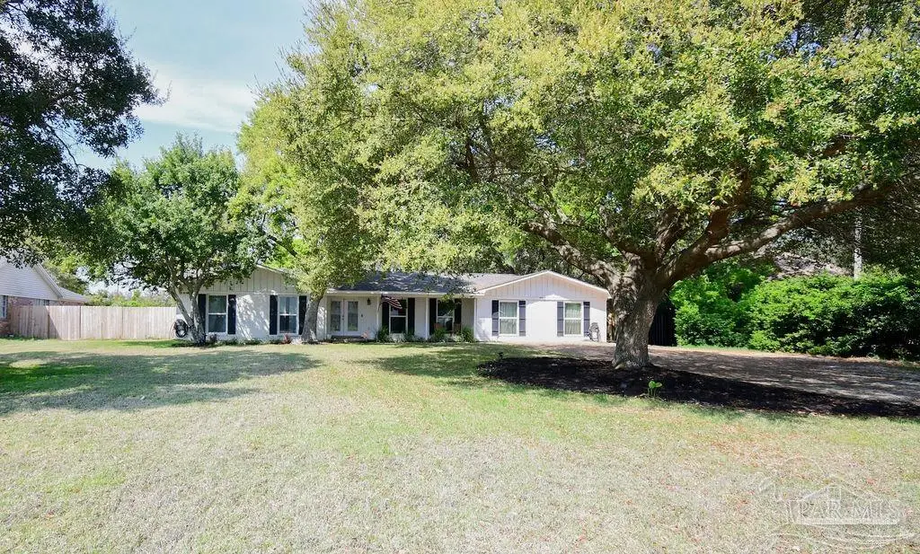 2912 Glenn St, Gulf Breeze, FL 32563 - #1
