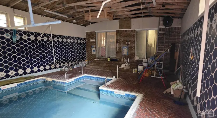 8246 Chellie Rd, Pensacola, FL 32526 - #2