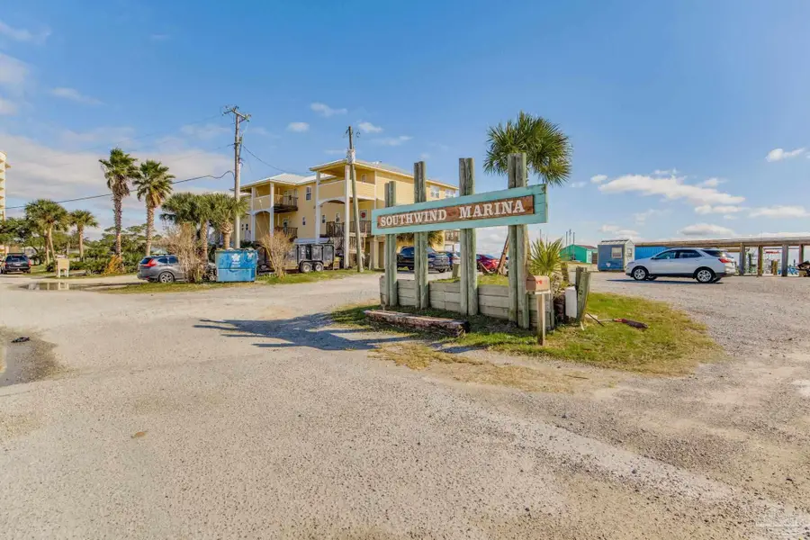 10111 Sinton Dr, Pensacola, FL 32507 - #2