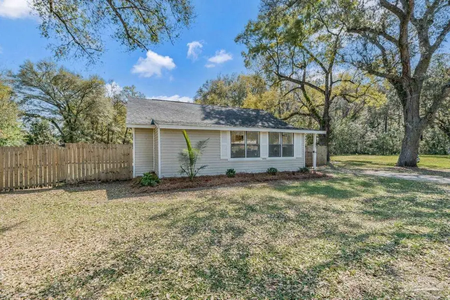 3041 Godwin Ln, Pensacola, FL 32526 - #3