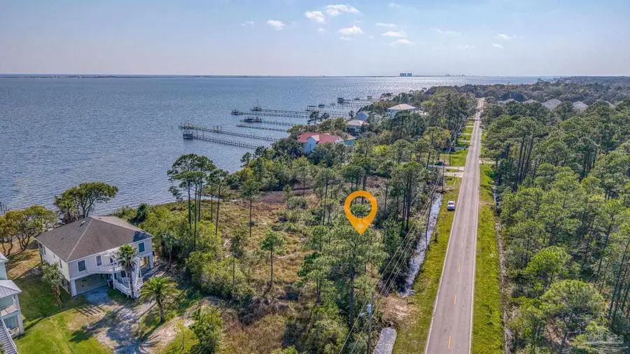 5503 Soundside Dr, Gulf Breeze, FL 32563 - #2