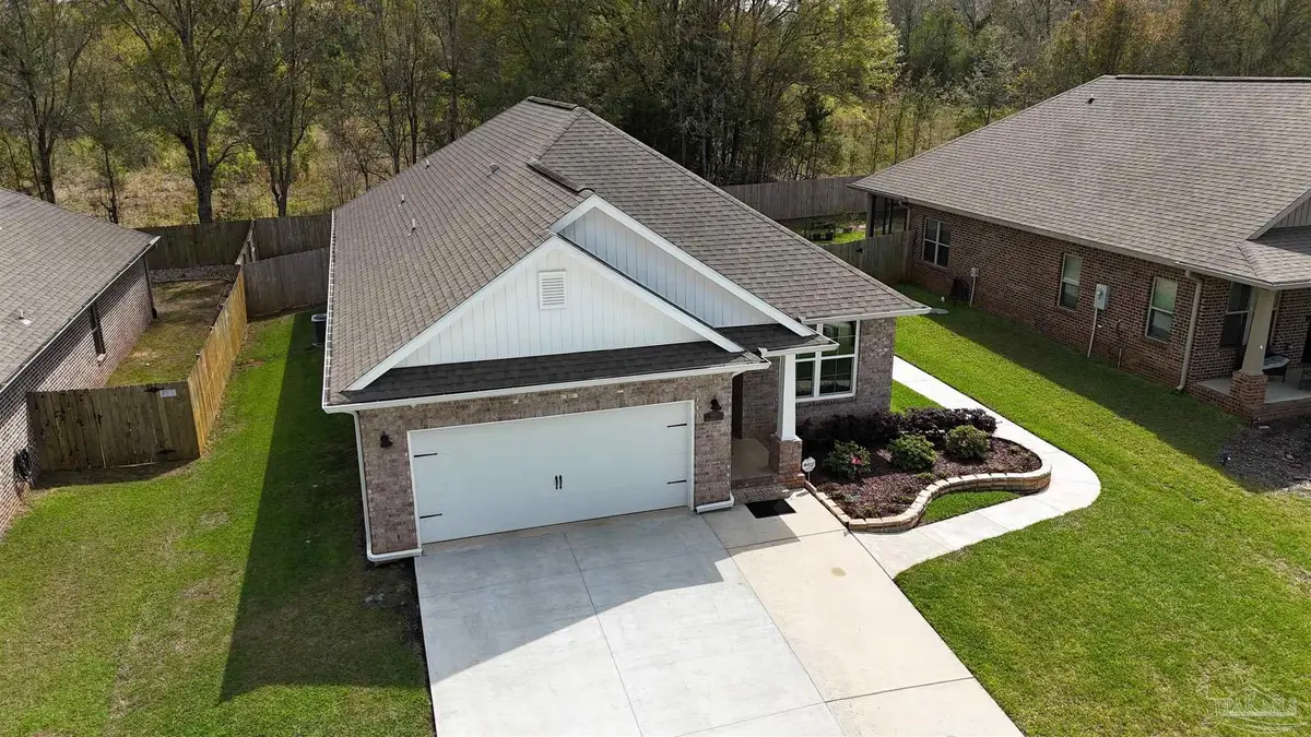 437 Pemberton Ln, Cantonment, FL 32533 - #1