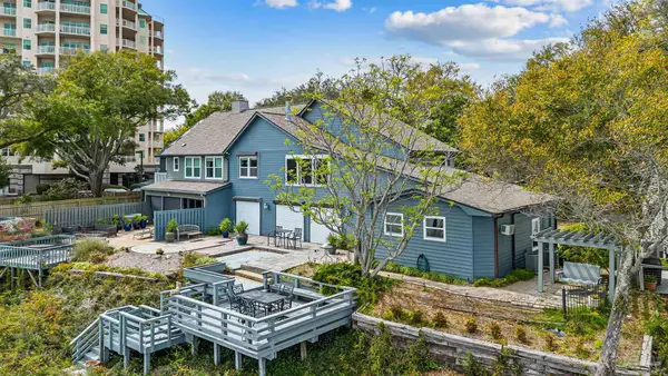 2040 Scenic Hwy, Pensacola, FL 32561