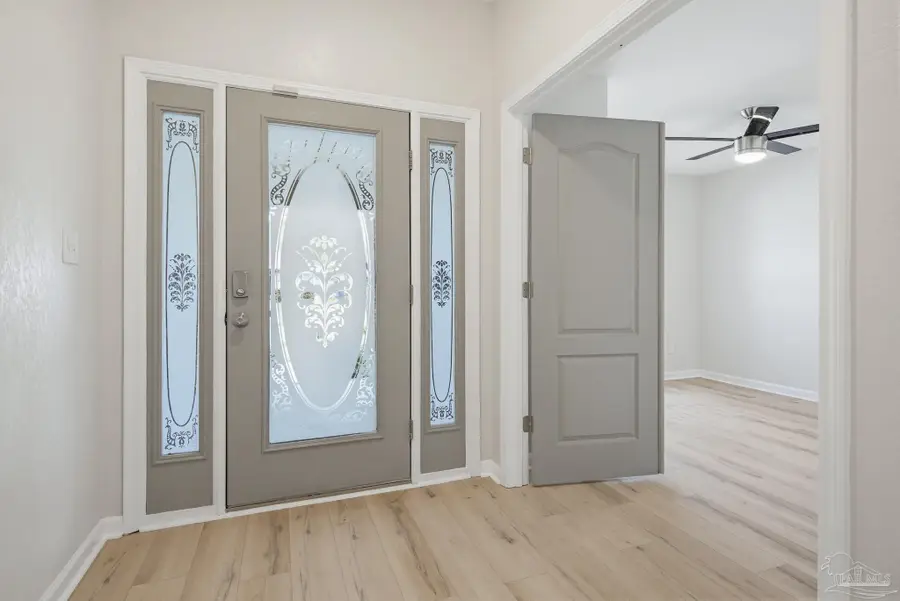 809 Bunting Ct, Cantonment, FL 32533 - #3