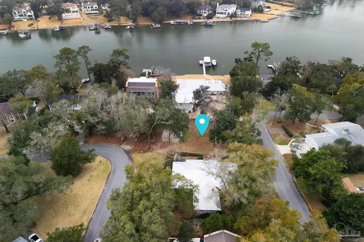 3200 Seville Dr, Pensacola, FL 32503 - #1