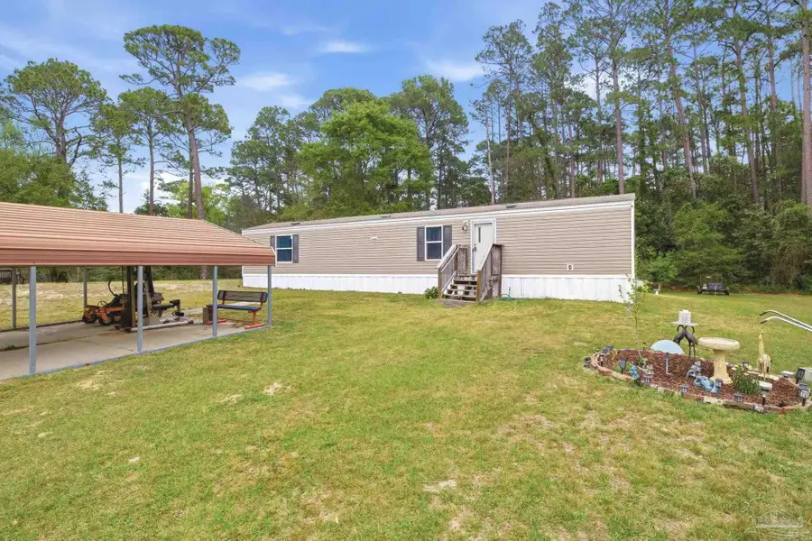 3338 Bob Tolbert Rd, Navarre, FL 32566 - #3