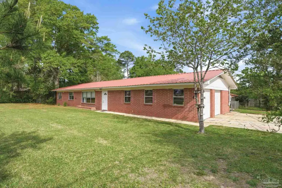 100 Woodland Ave, Cantonment, FL 32533 - #3