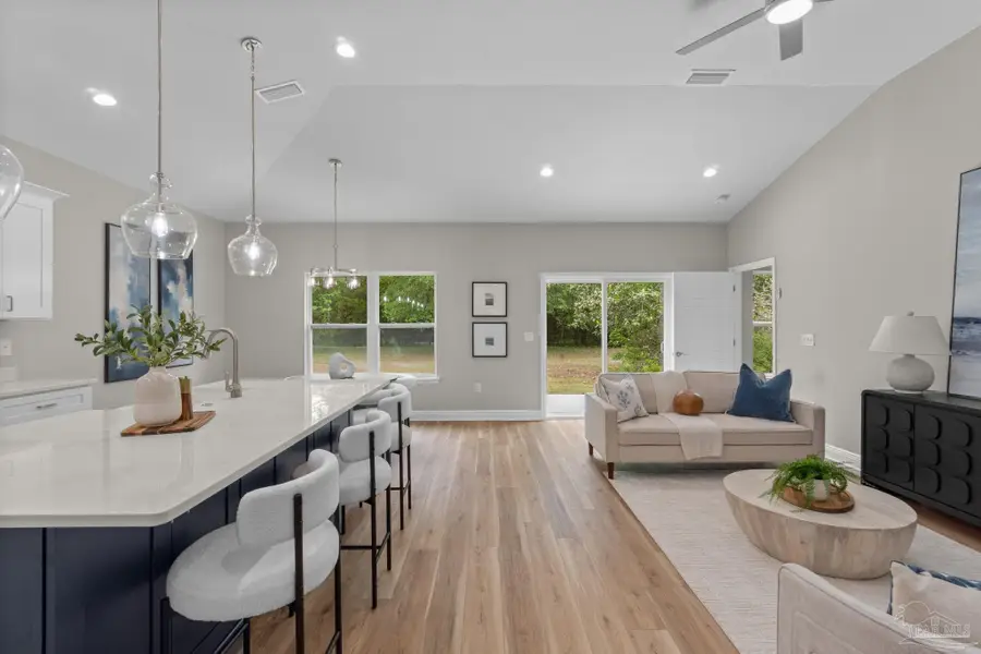 8421 Tippin Ave, Pensacola, FL 32504 - #2