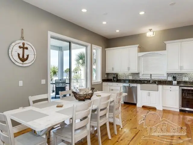 7652 Key West Dr, Navarre Beach, FL 32566 - #3