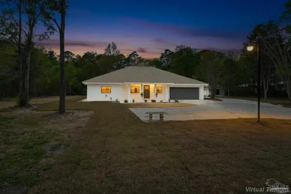 6661 Fernwood Dr, Milton, FL 32570