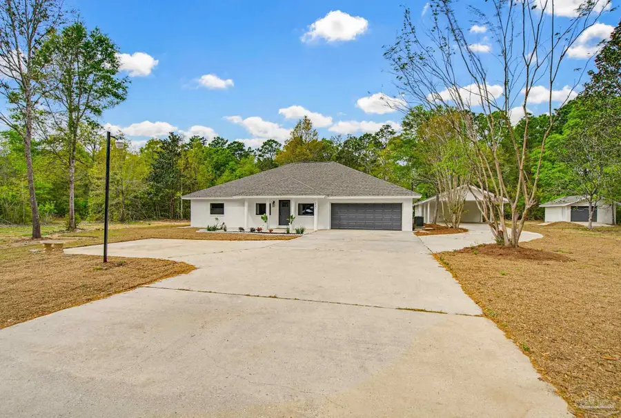 6661 Fernwood Dr, Milton, FL 32570 - #3