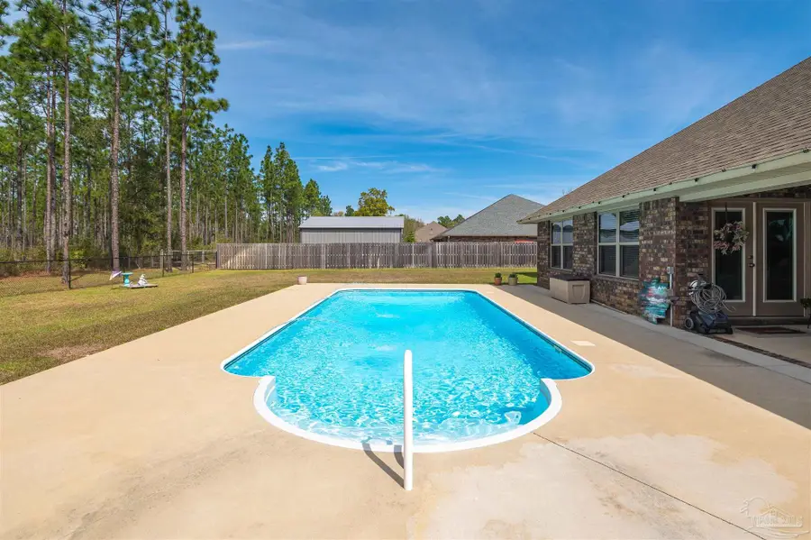 6235 Benelli Dr, Milton, FL 32570 - #2