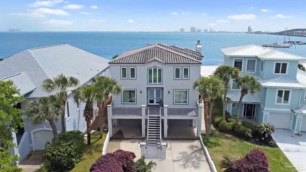 528 Eventide Dr, Gulf Breeze, FL 32561