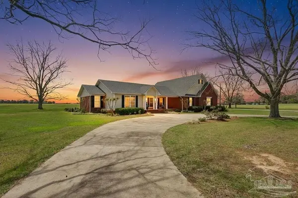 5160 & 5166 Max Ln, Jay, FL 32565